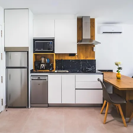 Ξενοδοχείο με διαμερίσματα Huelin Edificio