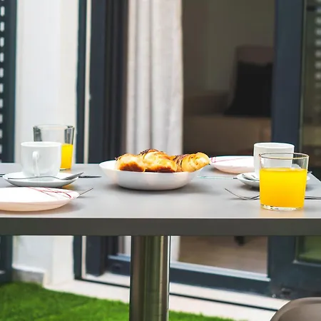 Huelin Edificio Apartahotel 4*