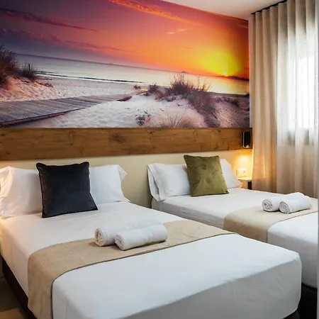 Huelin Edificio Apartahotel