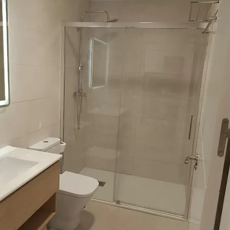 Huelin Edificio 3* Малага