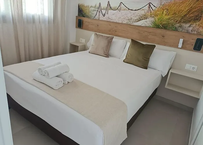 Huelin Edificio 아파트호텔 3*