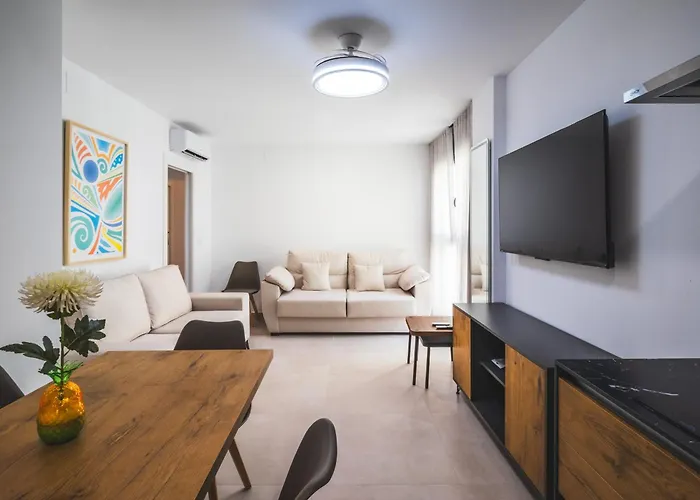Huelin Edificio 아파트호텔 3*