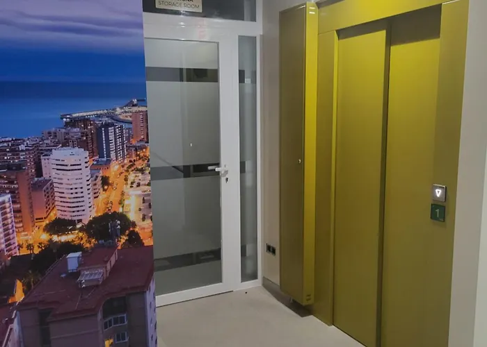Huelin Edificio Apart-hotel 3*